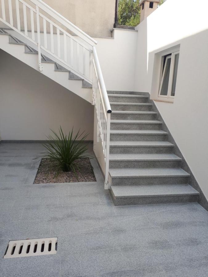 Apartments Sophie Makarska Exterior foto